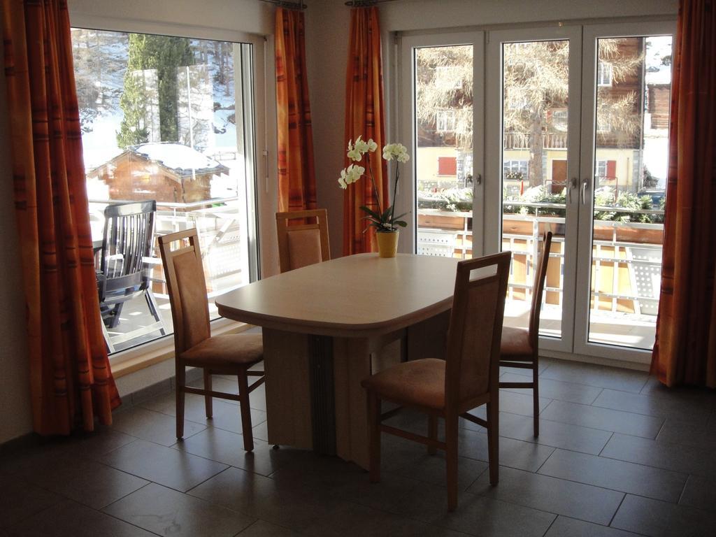 Ferienwohnung Haus Alpenstern Saas-Grund Zimmer foto