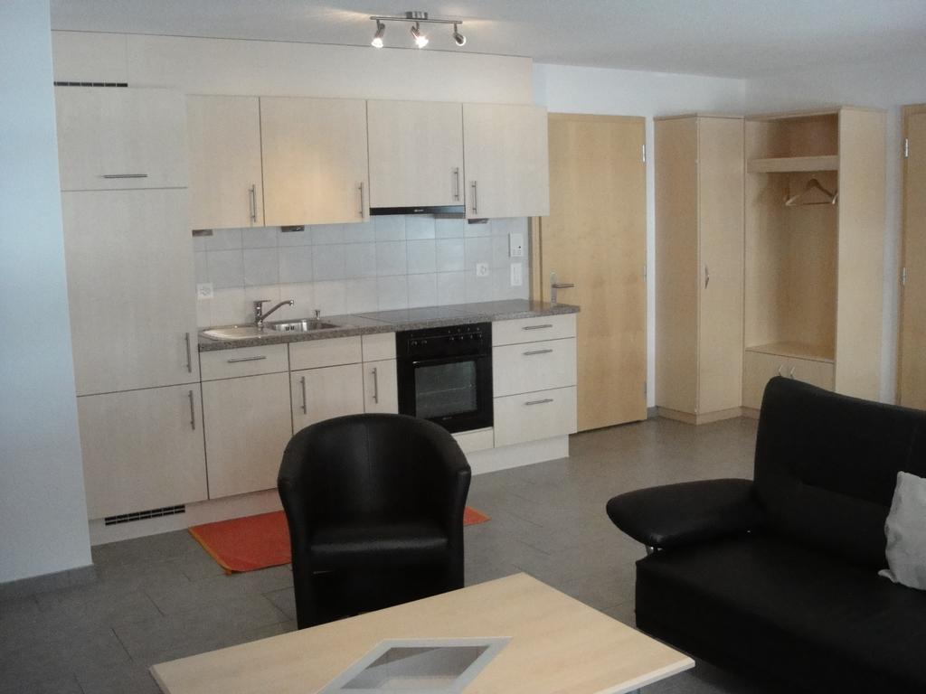 Ferienwohnung Haus Alpenstern Saas-Grund Zimmer foto