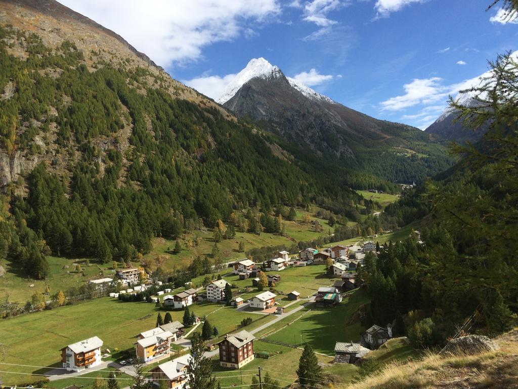 Ferienwohnung Haus Alpenstern Saas-Grund Exterior foto